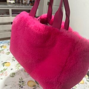 Donna Karan Vibrant Pink Faux Fur Tote Detachable Shoulder 
Strap